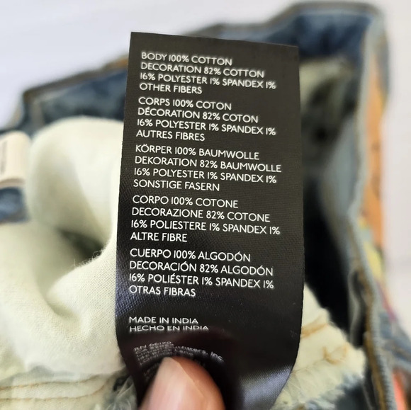 Urban Outfitters BDG High Waisted Flare Jean Indigo Crafted 26 - Picture 10 of 12